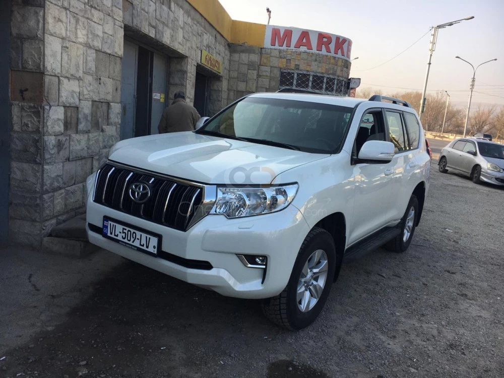 White Toyota Prado 2019 for rent in Tbilisi 2